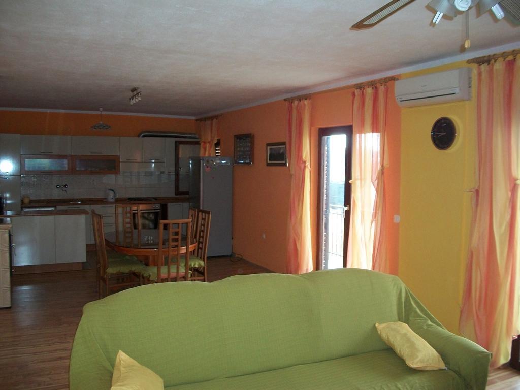 Apartment Luka Trogir Extérieur photo